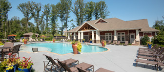 Retreat at West Creek Apartments