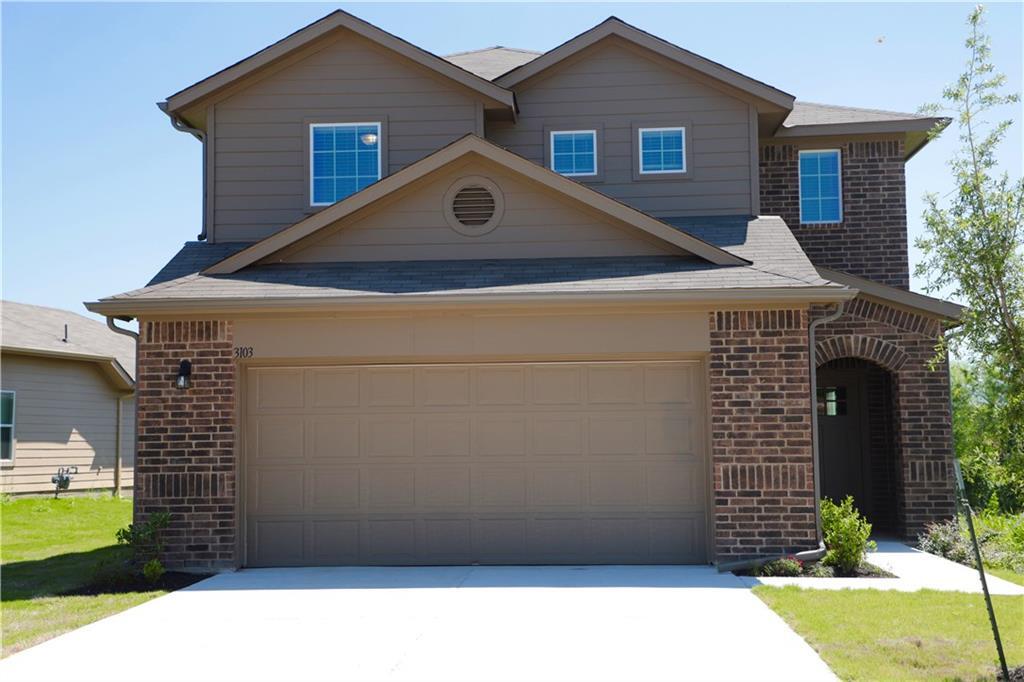 3103 Crystal Bend Dr in Pflugerville, TX - Foto de edificio