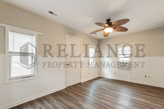 132 S St Clair St in Wichita, KS - Building Photo - Building Photo