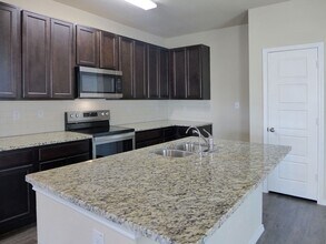 10807 Fox Trot Way in Converse, TX - Building Photo - Building Photo