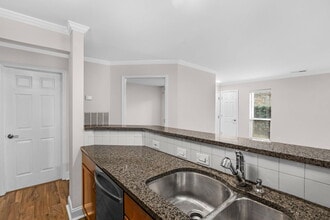 2508 Cranbrook Ln, Unit #1 in Charlotte, NC - Foto de edificio - Building Photo