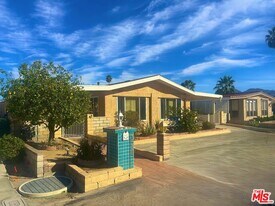 74584 Nevada Cir E in Palm Desert, CA - Building Photo