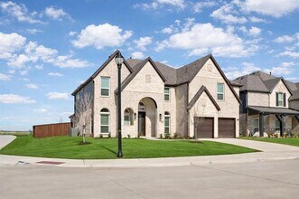 3743 Milwaukee Ave in Midlothian, TX - Building Photo - Building Photo