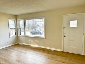 4209 Shelby St in Indianapolis, IN - Building Photo - Building Photo
