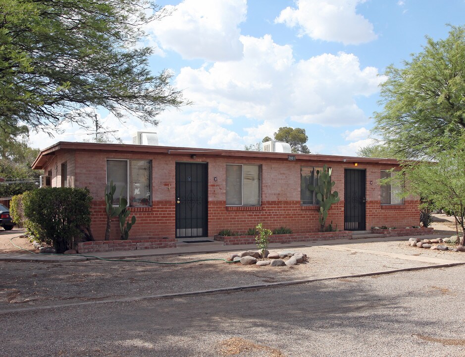 2801-2813 N Park Ave in Tucson, AZ - Building Photo