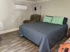 91 Buffalo Creek Rd in Buffalo Junction, VA - Foto de edificio - Building Photo