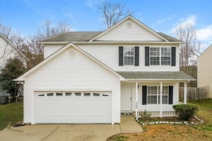 320 Jewel Haven Way in Knightdale, NC - Building Photo