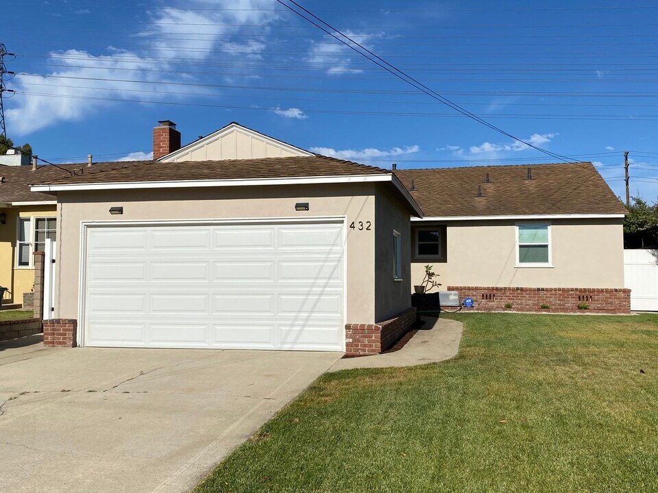 432 Washington St in El Segundo, CA - Building Photo