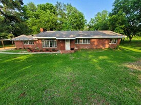 3444 S Garrett St in Marshall, TX - Building Photo