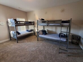 3982 Malbec Dr in Wyoming, MI - Building Photo - Building Photo