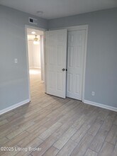 102 E Florence Ave in Louisville, KY - Building Photo - Building Photo