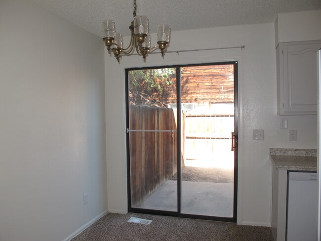 3190 1/2 Hill Ave, Unit 2 in Grand Junction, CO - Building Photo - Building Photo