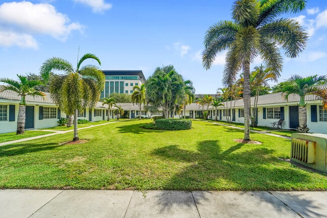 Centro Apartments - 3281 Coral Hills Dr.