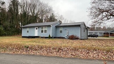 5597 Ramsey St in Cleveland, TN - Building Photo - Building Photo
