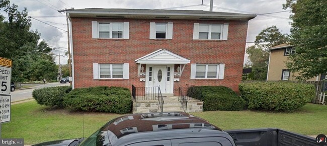 1 E Rodgers St in Ridley Park, PA - Building Photo - Building Photo