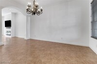 21560 Baccarat Ln in Estero, FL - Foto de edificio - Building Photo