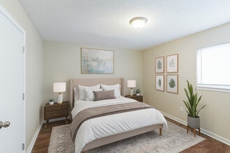 Beverly Springs in Memphis, TN - Foto de edificio - Building Photo