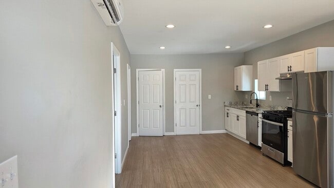 property at 31 Hicks St