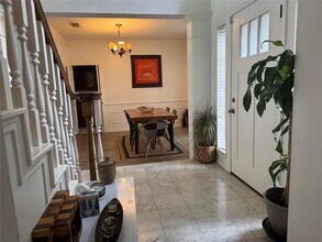 1323 W Forest Dr in Houston, TX - Building Photo - Building Photo