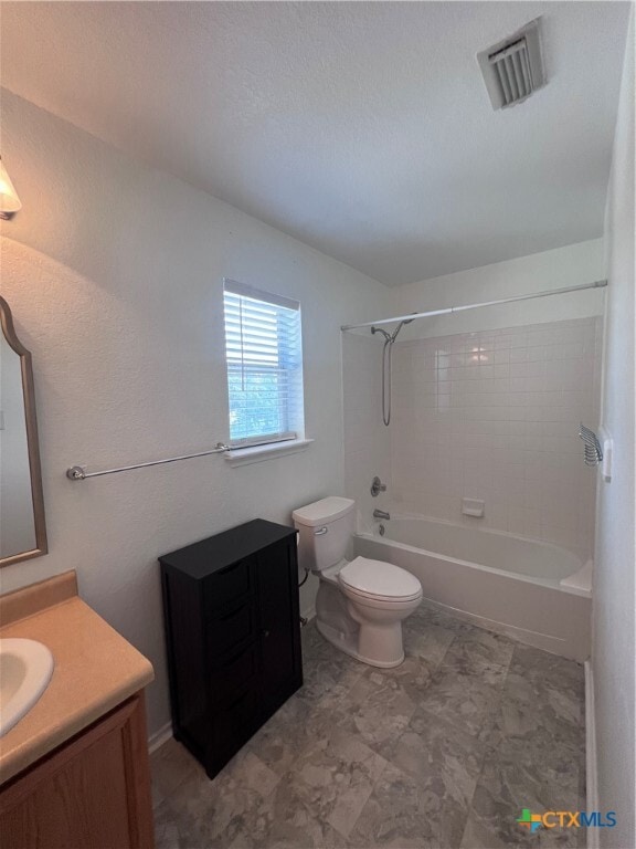 property at 3815 Cherokee Blvd