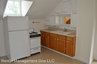 432 Webster St in Traverse City, MI - Building Photo - Building Photo