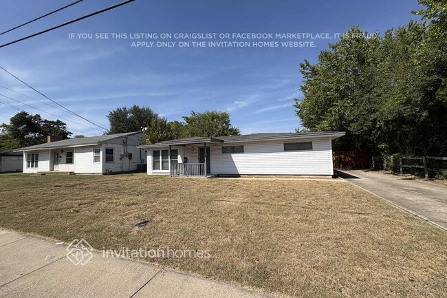 2437 W 4th St