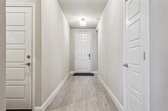 1304 Beach Dr in Azle, TX - Building Photo - Building Photo