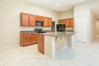 8025 Glacier Falls St in North Las Vegas, NV - Building Photo - Building Photo