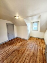 143 Leafy Greene St in Stroudsburg, PA - Building Photo - Building Photo