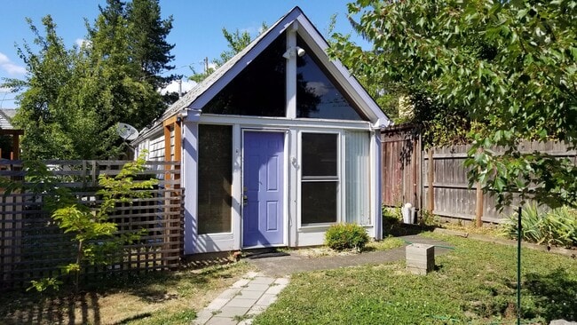 property at 1508 SW 15th Ave