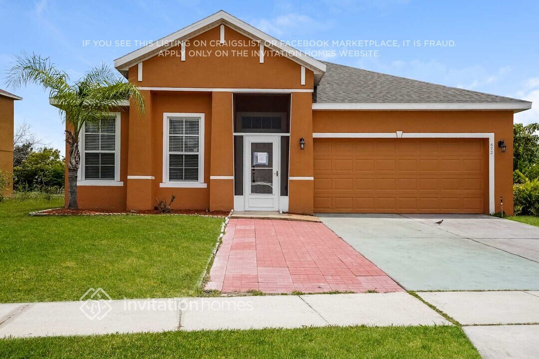 672 Hacienda Cir in Kissimmee, FL - Building Photo