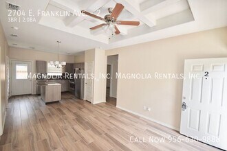 2704 E Franklin Ave, Unit 2 in Alton, TX - Building Photo - Building Photo