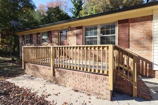 937 Green Cir Dr in Gastonia, NC - Building Photo