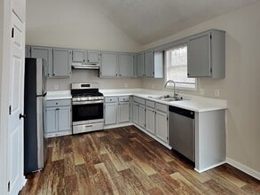 4312 Morningside Dr, Unit M in Powder Springs, GA - Foto de edificio - Building Photo