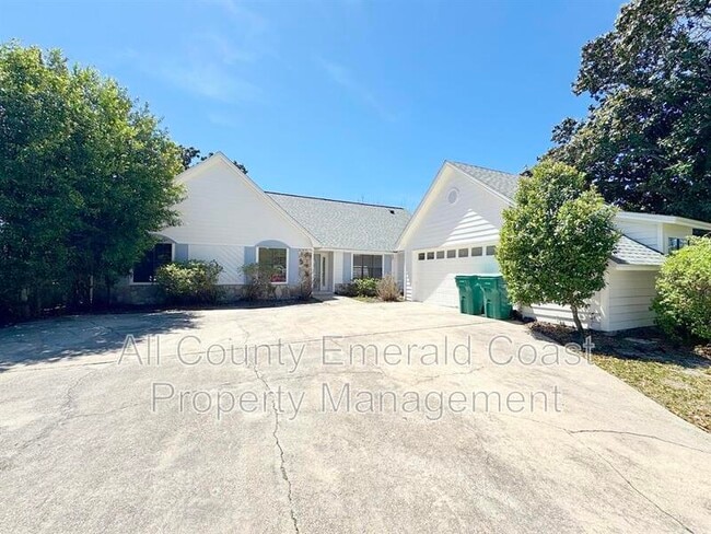 property at 710 Swan Ln