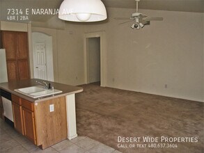 7314 E Naranja Ave in Mesa, AZ - Building Photo - Building Photo