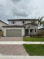 11930 SW 241st St in Princeton, FL - Building Photo