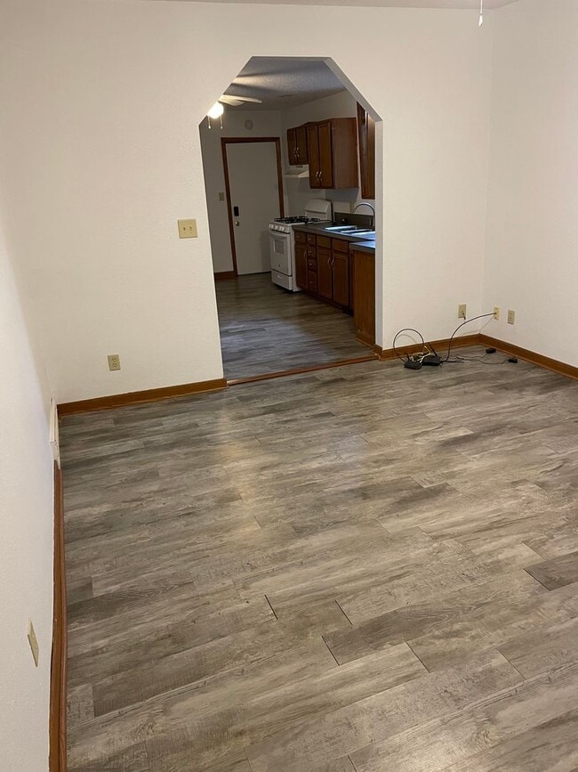 309 8th St in West Des Moines, IA - Building Photo - Building Photo