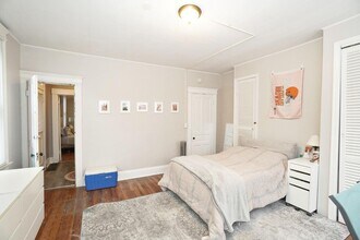 2417 Fairview Ave in Cincinnati, OH - Building Photo - Building Photo