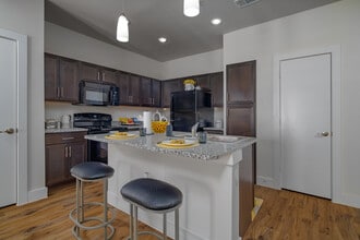 Esperanza in San Antonio, TX - Building Photo - Building Photo