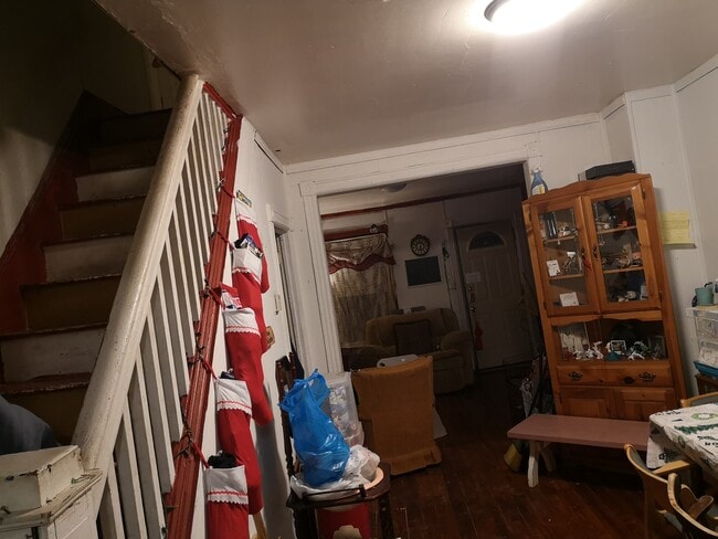 827 Laufer St in Bethlehem, PA - Building Photo - Building Photo