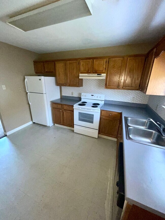 235 S Ash St in Conway, AR - Building Photo - Building Photo