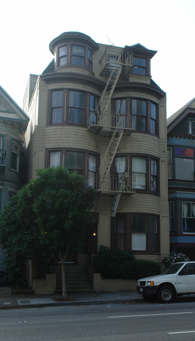 1473 Oak St in San Francisco, CA - Foto de edificio - Building Photo