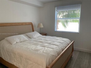 17150 N Bay Rd, Unit 2308 in Sunny Isles Beach, FL - Building Photo - Building Photo
