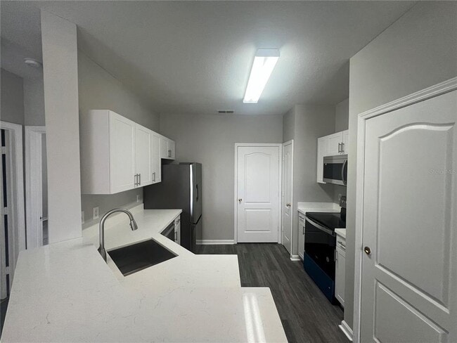 property at 18046 Villa Creek Dr