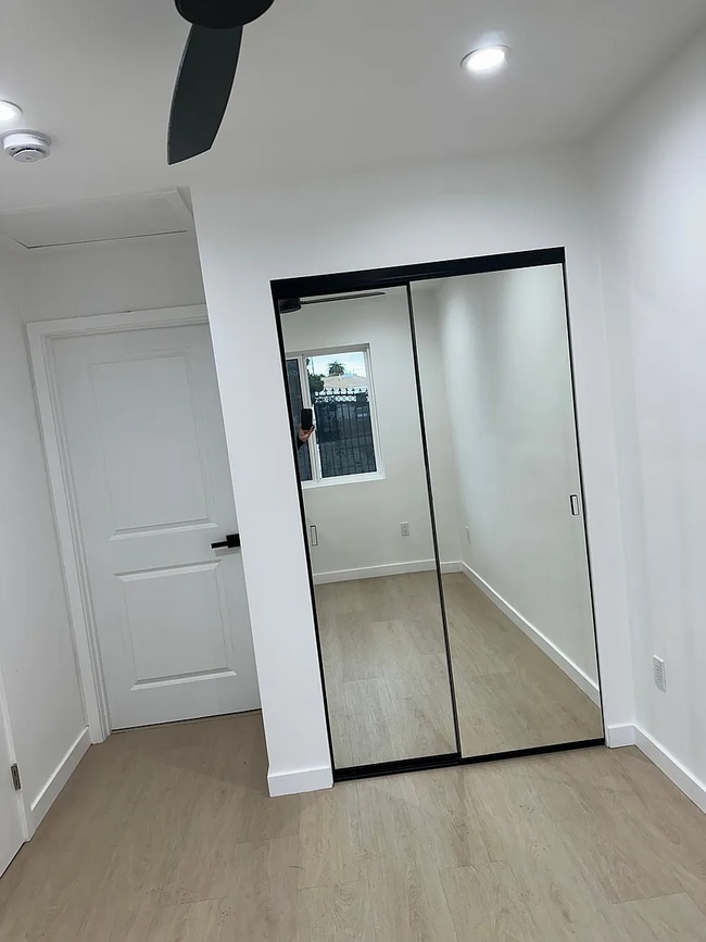 property at 1444 Cerritos Ave