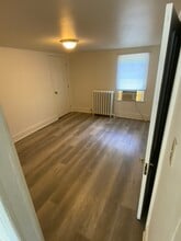 409 Farnsworth Avenue, Unit Apt 1 in Bordentown, NJ - Building Photo - Building Photo