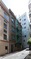 4 Brooklyn Pl Apartments