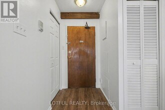237 Loretta Ave S in Ottawa, ON - Building Photo - Building Photo