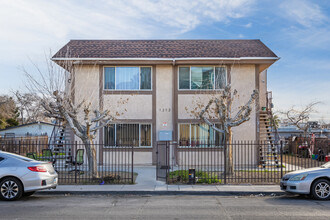 Stratton Gardens in Las Vegas, NV - Foto de edificio - Building Photo